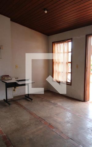 Casa à venda com 493m², 4 quartos e 5 vagasSala do terceiro andar