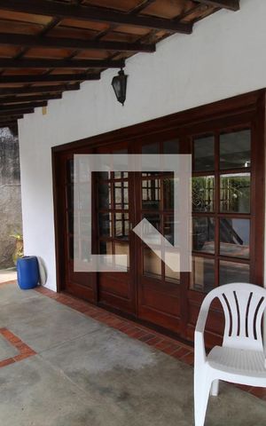 Casa à venda com 493m², 4 quartos e 5 vagasVaranda