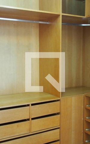 Apartamento à venda com 250m², 4 quartos e 3 vagasCloset da suíte 2