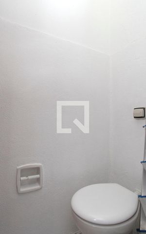 Apartamento à venda com 110m², 2 quartos e sem vagaBanheiro 2 Serviço
