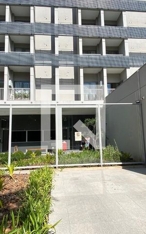 Studio para alugar com 27m², 1 quarto e sem vaga Studio para alugar com 27m², 1 quarto e sem vagaFachada