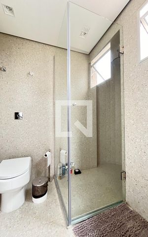 Apartamento à venda com 100m², 1 quarto e 2 vagas Apartamento à venda com 100m², 1 quarto e 2 vagasBanheiro da Suíte