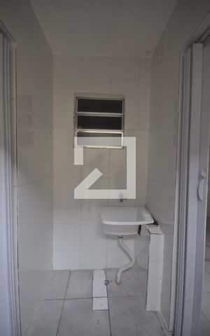 Casa para alugar com 30m², 1 quarto e sem vagaÁrea de Serviço