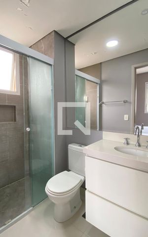 Apartamento à venda com 91m², 2 quartos e 2 vagasBanheiro da Suíte 1
