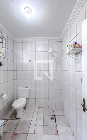 Casa à venda com 88m², 2 quartos e 1 vagaBanheiro Social