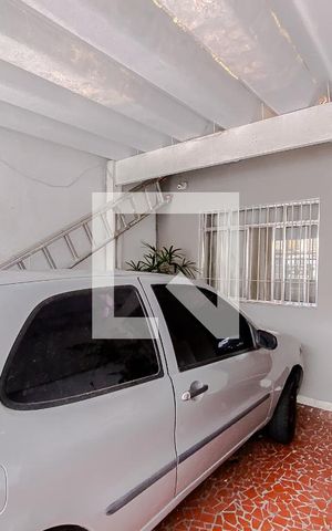 Casa à venda com 88m², 2 quartos e 1 vagaGaragem