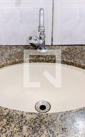 Casa à venda com 88m², 2 quartos e 1 vagaBanheiro Social