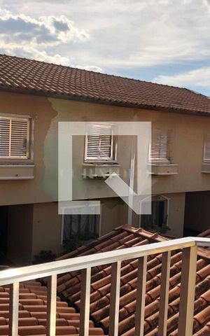 Casa de condomínio à venda com 90m², 2 quartos e 2 vagas
