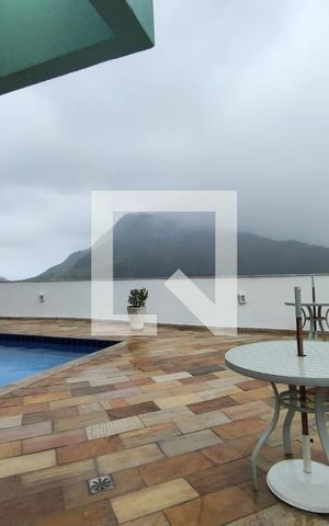 Apartamento à venda com 68m², 2 quartos e 1 vagaPiscina