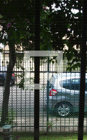 Casa à venda com 170m², 2 quartos e 4 vagasVista da Sala