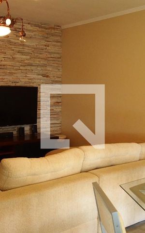Casa à venda com 170m², 2 quartos e 4 vagasSala
