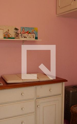 Casa à venda com 170m², 2 quartos e 4 vagasQuarto 2
