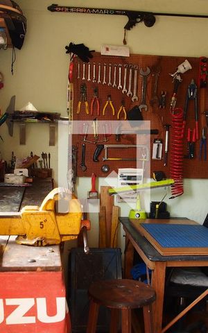 Casa à venda com 170m², 2 quartos e 4 vagasOficina
