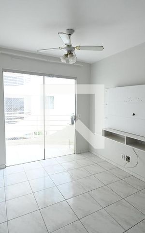 Apartamento para alugar com 62m², 2 quartos e 1 vaga Apartamento para alugar com 62m², 2 quartos e 1 vagaSala