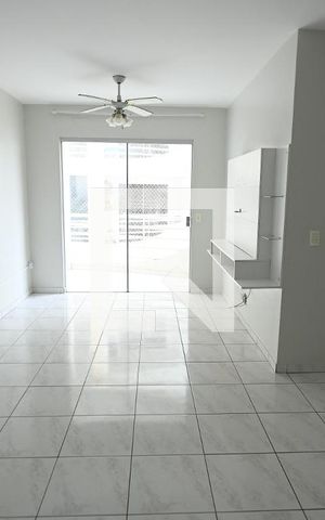 Apartamento para alugar com 62m², 2 quartos e 1 vaga Apartamento para alugar com 62m², 2 quartos e 1 vagaSala