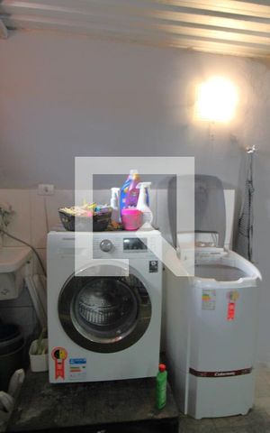 Casa à venda com 130m², 2 quartos e 2 vagasLavanderia