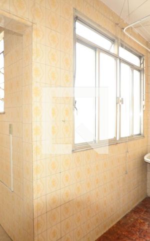 Apartamento à venda com 65m², 3 quartos e 1 vagaÁrea de Serviço
