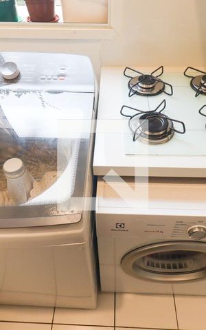 Apartamento para alugar com 54m², 2 quartos e 1 vagaCozinha e Área de Serviço