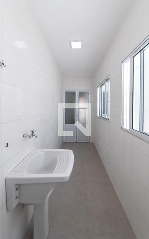 Apartamento para alugar com 30m², 1 quarto e sem vaga Apartamento para alugar com 30m², 1 quarto e sem vagaLavanderia