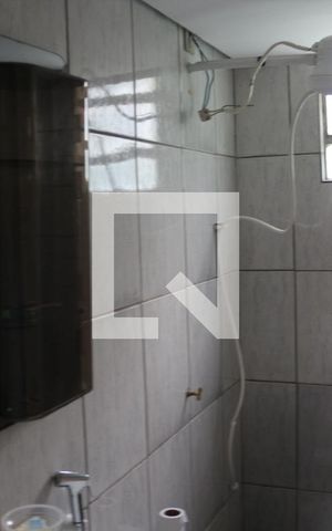 Casa à venda com 173m², 3 quartos e 2 vagasBanheiro de Serviço