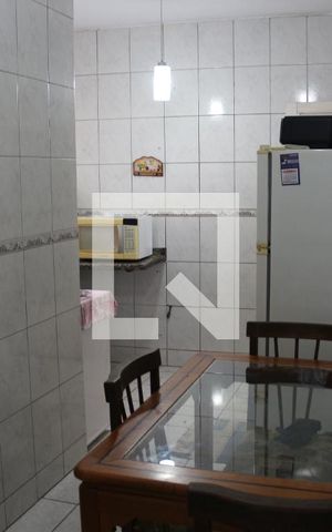 Casa à venda com 173m², 3 quartos e 2 vagasCozinha