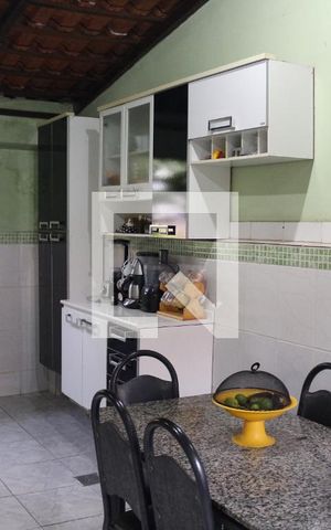 Casa à venda com 173m², 3 quartos e 2 vagasCozinha