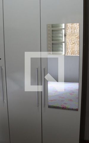 Casa à venda com 173m², 3 quartos e 2 vagasQuarto 3