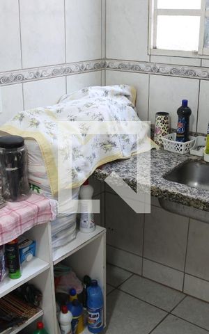 Casa à venda com 173m², 3 quartos e 2 vagasCozinha