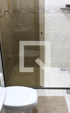 Casa à venda com 173m², 3 quartos e 2 vagasBanheiro
