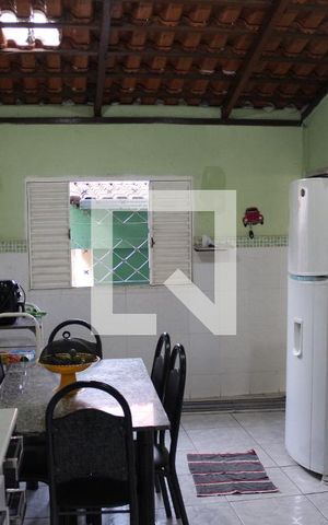 Casa à venda com 173m², 3 quartos e 2 vagasCozinha