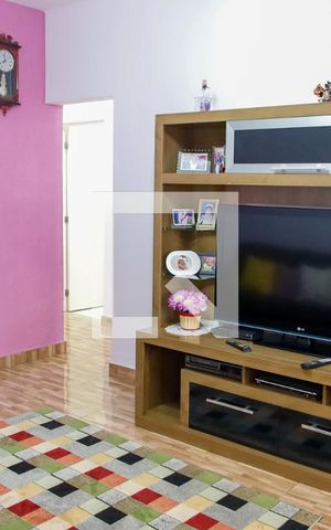 Casa à venda com 227m², 3 quartos e 4 vagas Casa à venda com 227m², 3 quartos e 4 vagasSala