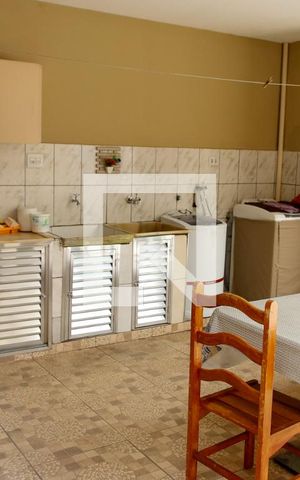 Casa à venda com 227m², 3 quartos e 4 vagas Casa à venda com 227m², 3 quartos e 4 vagasÁrea comum