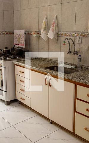 Casa à venda com 227m², 3 quartos e 4 vagas Casa à venda com 227m², 3 quartos e 4 vagasCozinha