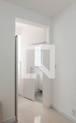 Apartamento para alugar com 50m², 2 quartos e sem vagaQuarto de Serviço