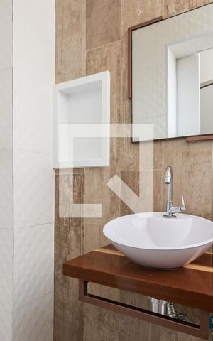 Apartamento para alugar com 50m², 2 quartos e sem vagaBanheiro de serviço