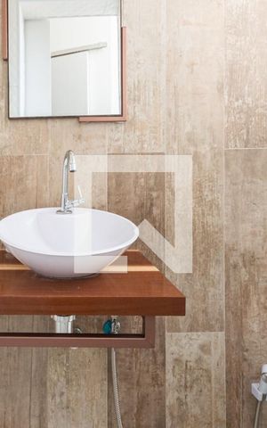 Apartamento para alugar com 50m², 2 quartos e sem vagaBanheiro de serviço