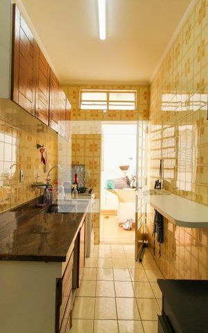Apartamento à venda com 55m², 2 quartos e sem vaga Apartamento à venda com 55m², 2 quartos e sem vagaCozinha