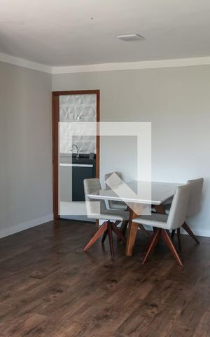 Apartamento para alugar com 86m², 3 quartos e 1 vaga Apartamento para alugar com 86m², 3 quartos e 1 vagaSala