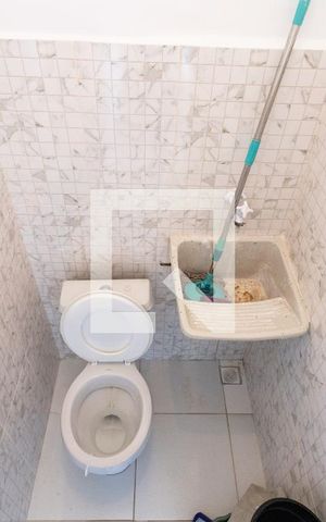 Casa para alugar com 101m², 3 quartos e 1 vagabanheiro de serviço
