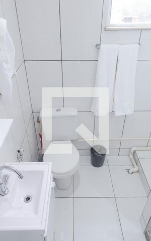 Casa para alugar com 101m², 3 quartos e 1 vagaBanheiro