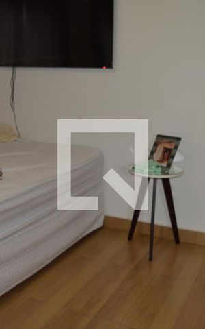 Casa à venda com 240m², 2 quartos e 2 vagasQuarto 1Quarto 2