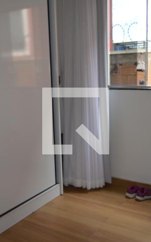 Casa à venda com 240m², 2 quartos e 2 vagasQuarto 1