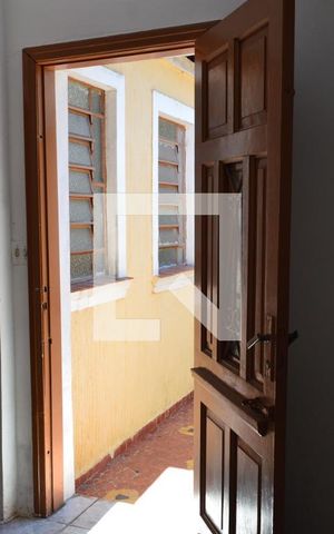 Casa à venda com 248m², 4 quartos e 2 vagasSala Edicula