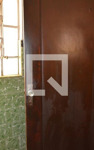 Casa à venda com 248m², 4 quartos e 2 vagasBanheiro