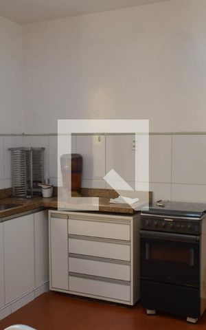 Casa à venda com 248m², 4 quartos e 2 vagasCozinha