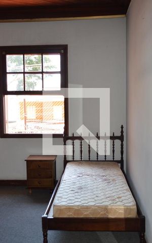 Casa à venda com 248m², 4 quartos e 2 vagasQuarto 3