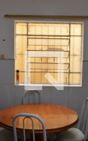 Casa à venda com 248m², 4 quartos e 2 vagasCozinha