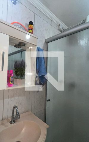 Casa à venda com 200m², 5 quartos e 2 vagasBanheiro 1
