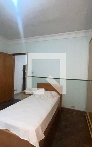 Casa à venda com 200m², 5 quartos e 2 vagasSuite