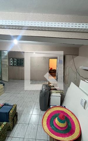Casa à venda com 200m², 5 quartos e 2 vagasPorão 